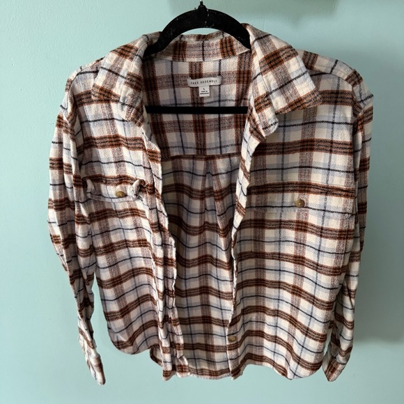 Free Assembly Women's Long Sleeve Work Shirt Large Flannel Fall - Picture 1 of 6